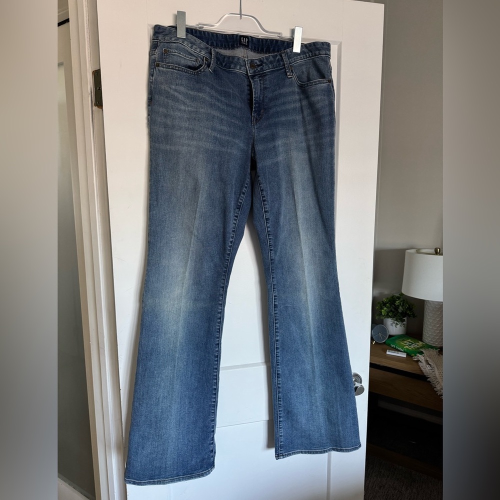 Long and lean long Gap jeans